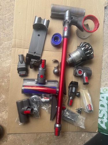 Dyson cordless vacuum - v7,